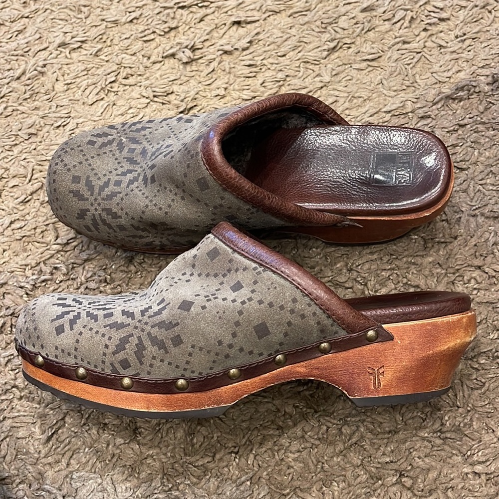 Frye Clara Campus Clog Size 8